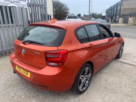 BMW 118D SPORT #2