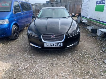2014 Jaguar XF #8