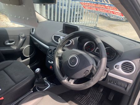 59 RENAULT CLIO #8
